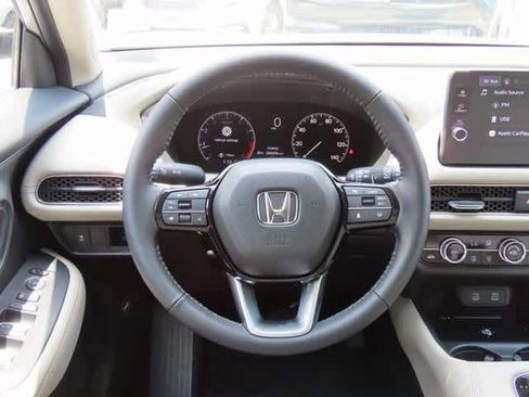 New 2026 Honda HR-V EX-L image 18