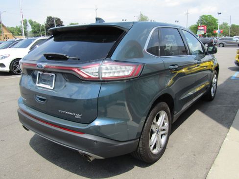 Used 2016 Ford Edge Titanium w/ Equipment Group 301A AWD/4WD image 5