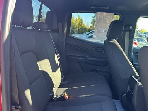 Certified 2024 Chevrolet Colorado Trail Boss w/ Advanced Trailering Package image 39