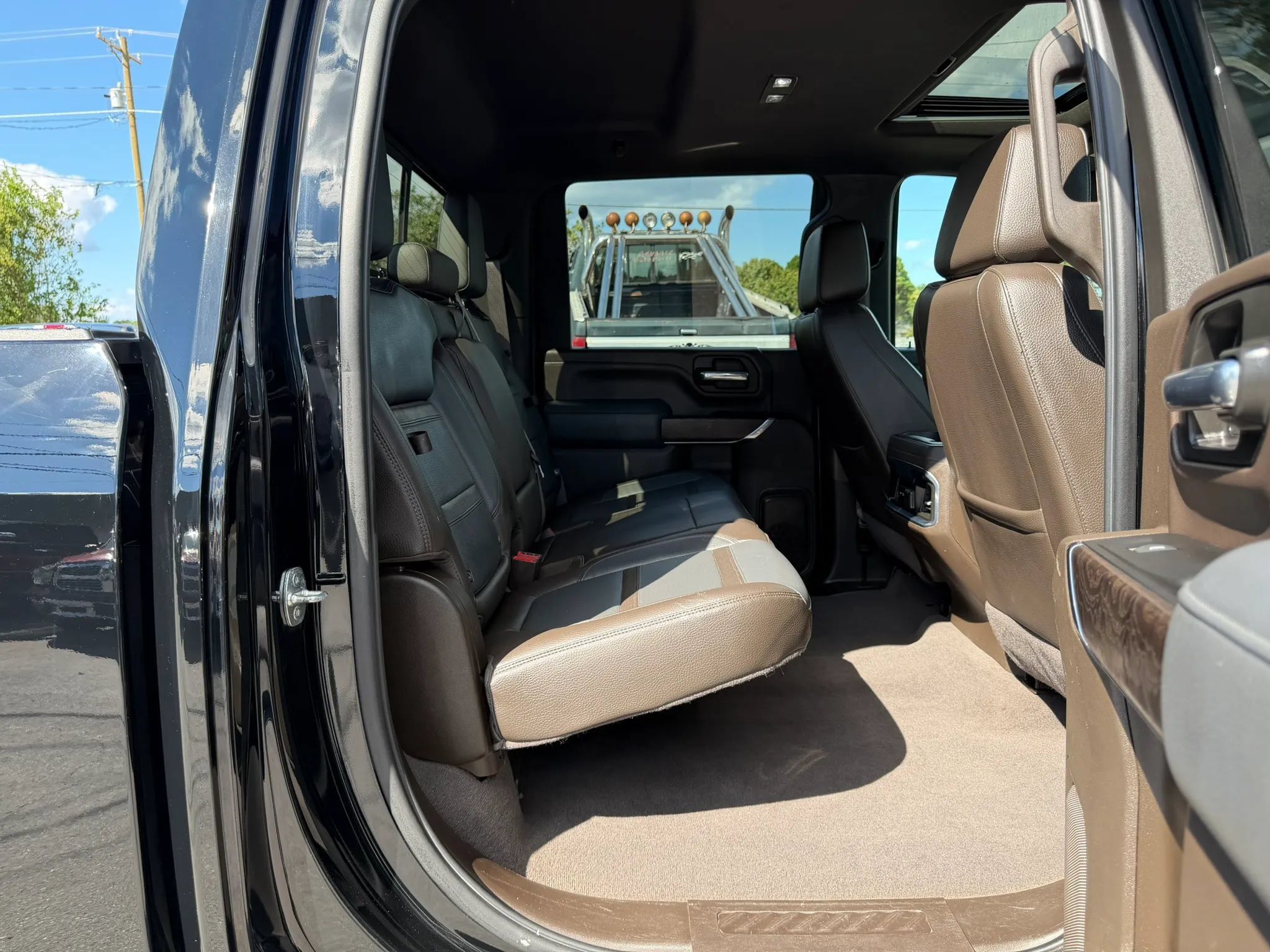 Used 2022 GMC Sierra 2500 Denali w/ Denali Ultimate Package AWD/4WD image 29