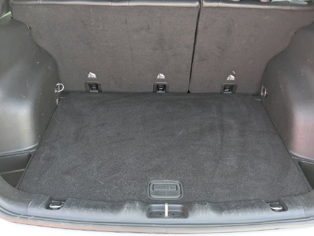 Used 2025 Jeep Compass Limited AWD/4WD image 31