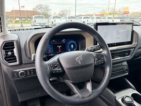 Used 2025 Ford Bronco Sport Big Bend image 14