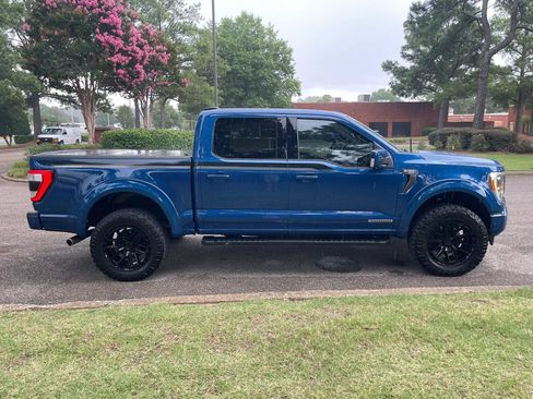 Used 2022 Ford F150 Lariat w/ Equipment Group 502A High AWD/4WD image 5