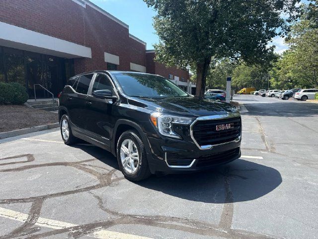 Used 2024 GMC Terrain SLE FWD image 5