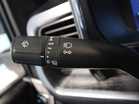 Used 2025 Ford F350 Lariat w/ Black Appearance Package image 13