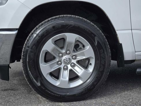 Used 2023 RAM 1500 Laramie image 13