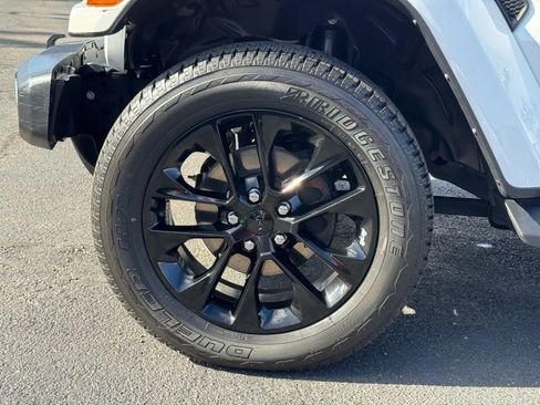 Used 2021 Jeep Wrangler Unlimited Sahara w/ Cold Weather Group image 8