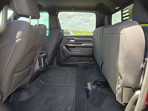 Used 2022 RAM 1500 Lone Star RWD image 12