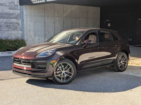 New 2026 Porsche Macan image 1