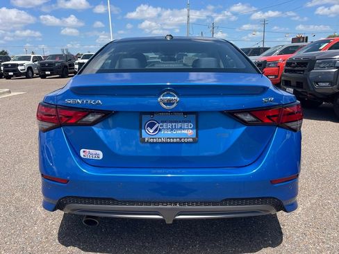 Certified 2022 Nissan Sentra SR FWD image 6
