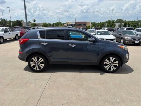 Used 2011 Kia Sportage EX w/ Premium Pkg w/Leather Seats AWD/4WD image 4