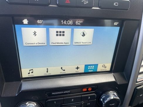 Used 2017 Ford F250 Lariat w/ Lariat Value Package image 43