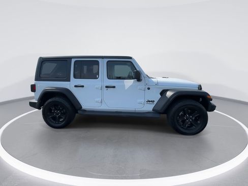 Used 2020 Jeep Wrangler Unlimited Sport image 9