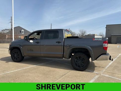 Used 2018 Toyota Tundra SR5 w/ SR5 Upgrade Package image 5