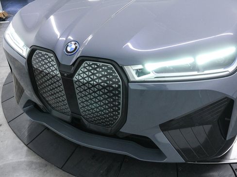 Certified 2024 BMW iX M60 AWD/4WD image 11