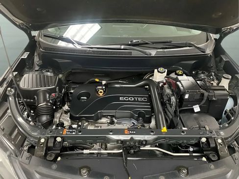 Used 2019 Chevrolet Equinox LT FWD image 16