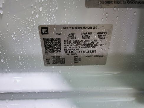 New 2026 GMC Sierra 3500 SLT w/ SLT Premium Package image 33