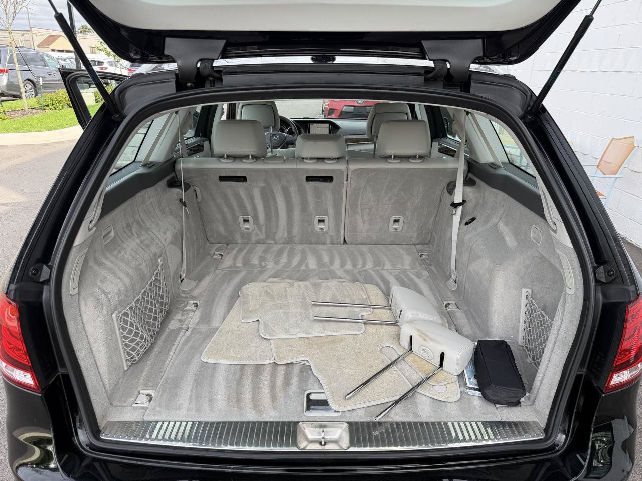 Used 2015 Mercedes-Benz E 350 4MATIC Wagon image 17