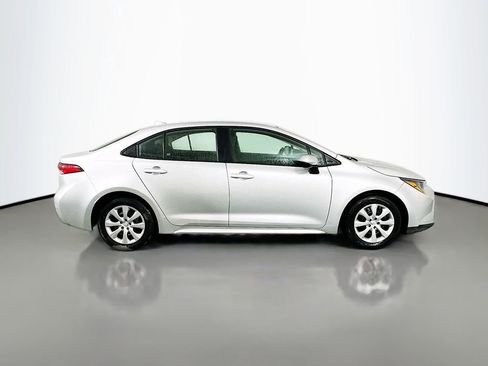 Used 2024 Toyota Corolla LE FWD image 4