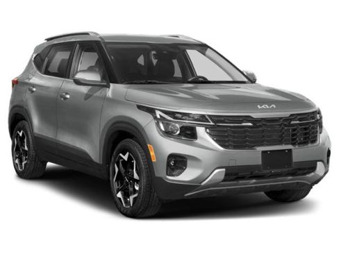 Used 2024 Kia Seltos EX AWD/4WD image 9