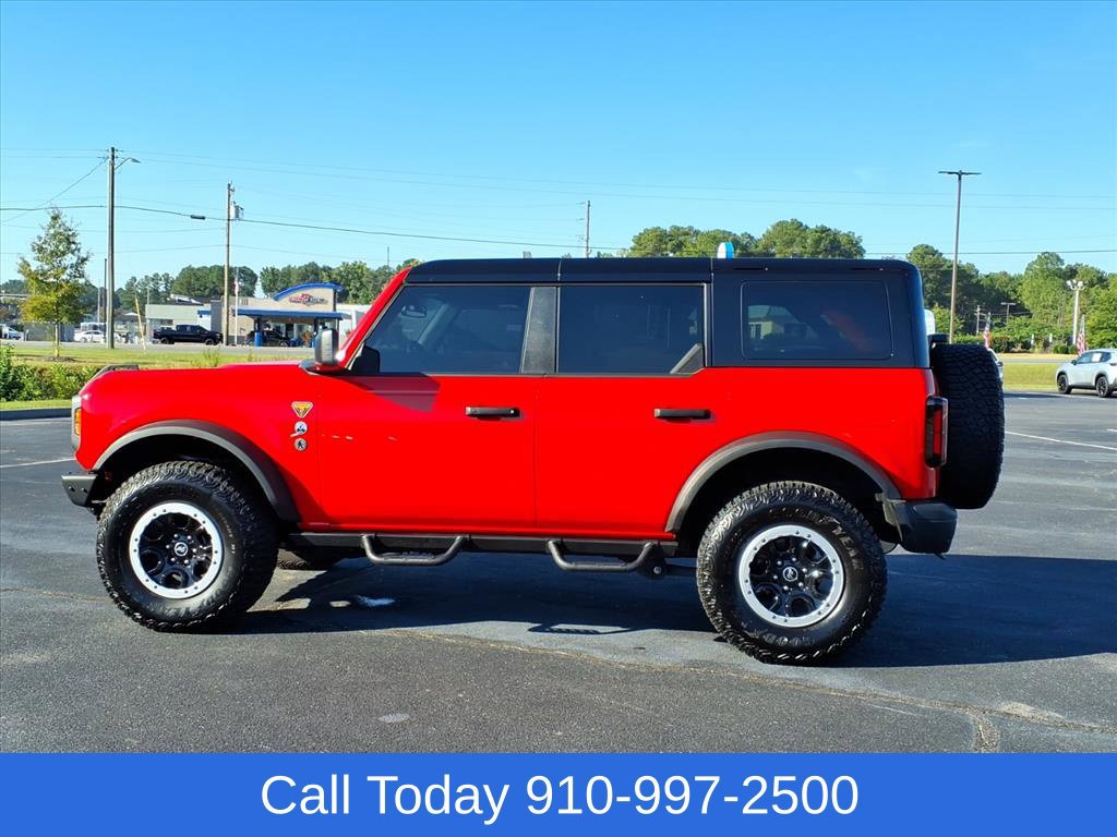 Used 2024 Ford Bronco Badlands w/ Sasquatch Package AWD/4WD image 2