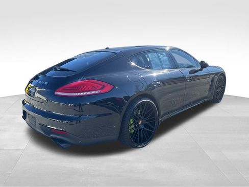 Used 2015 Porsche Panamera S image 29
