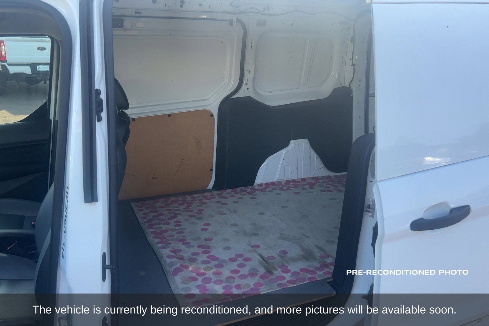 Used 2014 Ford Transit Connect XL FWD image 12