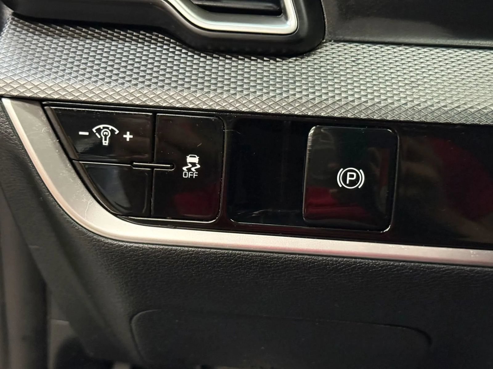 Used 2023 Kia Sportage LX FWD image 26