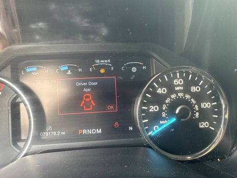 Used 2020 Ford F150 Lariat AWD/4WD image 12