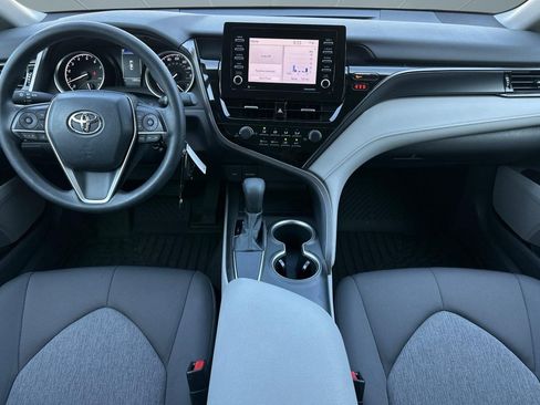 Used 2021 Toyota Camry LE FWD image 16