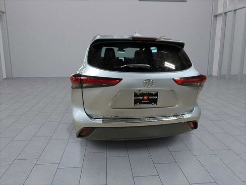 Certified 2020 Toyota Highlander Limited image 7