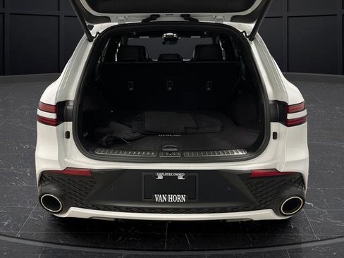 Used 2025 Genesis GV70 2.5T w/ Sport Prestige Package image 15