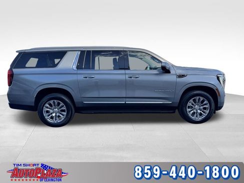 Used 2025 GMC Yukon XL Denali AWD/4WD image 9