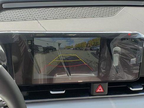 New 2026 Kia Carnival LXS image 11