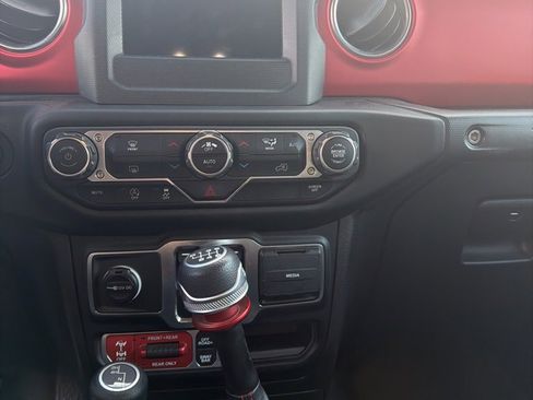 Used 2021 Jeep Wrangler Rubicon image 7