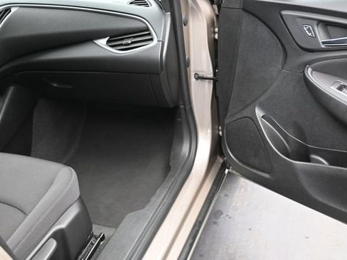 Used 2024 Chevrolet Malibu LT FWD image 25
