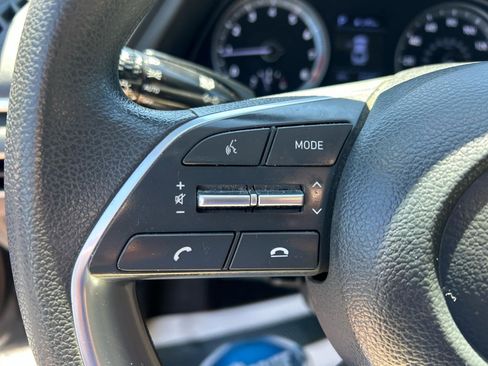 Used 2022 Hyundai Sonata SE FWD image 14