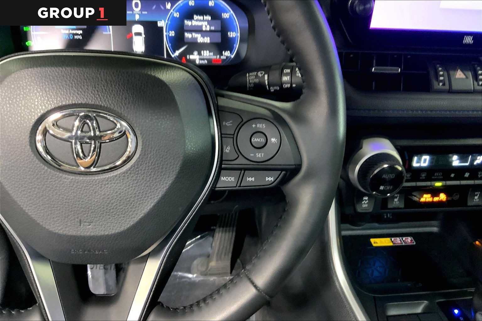 Certified 2024 Toyota RAV4 XSE w/ Advanced Technology Package AWD/4WD image 25