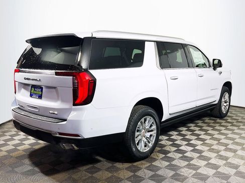 New 2026 GMC Yukon XL Denali w/ Sun & Power Step Package image 7