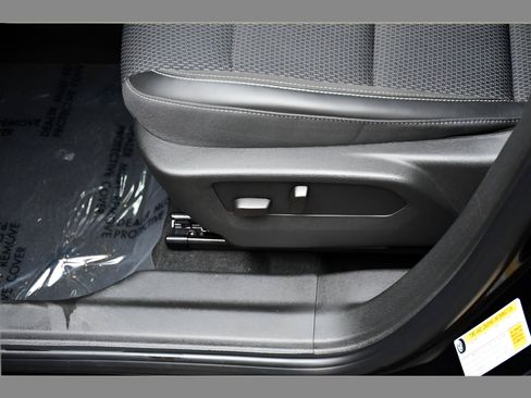 Used 2022 Buick Envision Preferred FWD image 30
