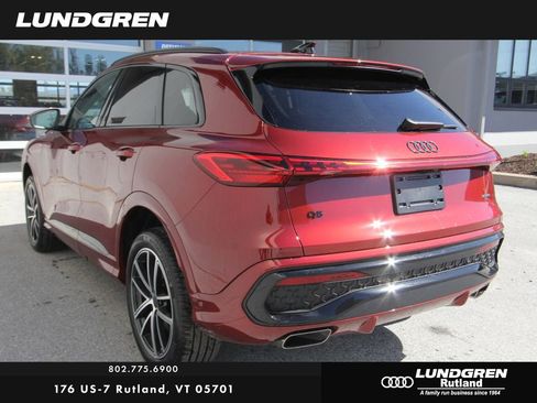 New 2026 Audi Q3 quattro 2.0T AWD/4WD image 10