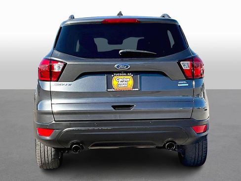 Used 2019 Ford Escape SEL image 4