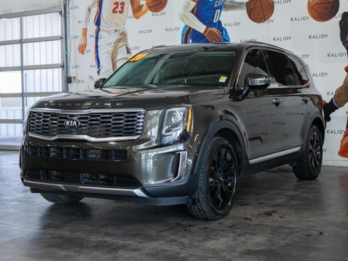 Used 2020 Kia Telluride S image 21