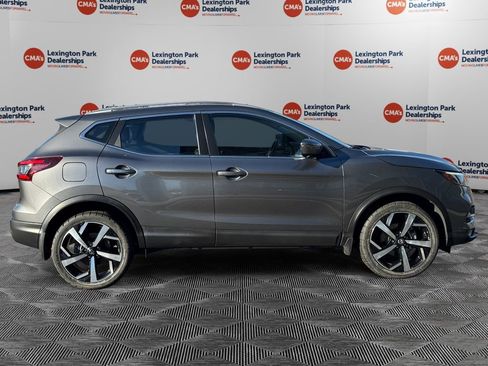 Used 2020 Nissan Rogue Sport SL w/ Premium Package image 8