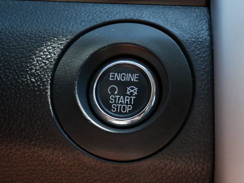 Used 2014 Ford Edge Limited w/ Equipment Group 301A AWD/4WD image 24
