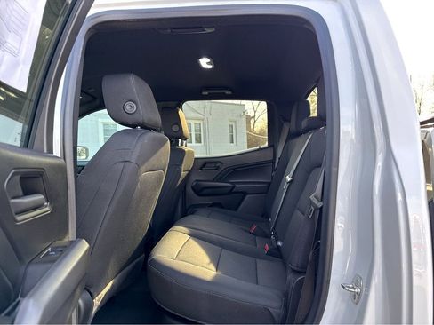 Used 2024 Chevrolet Colorado Trail Boss image 10