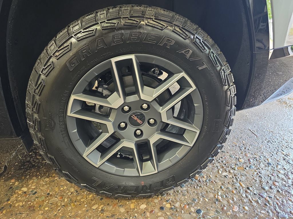 New 2026 GMC Terrain AT4 w/ Convenience Package III AWD/4WD image 35