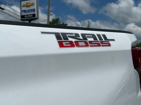 New 2026 Chevrolet Silverado 1500 LT Trail Boss w/ Convenience Package II AWD/4WD image 14