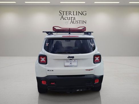 Used 2016 Jeep Renegade Trailhawk w/ Premium Trailhawk Package image 6