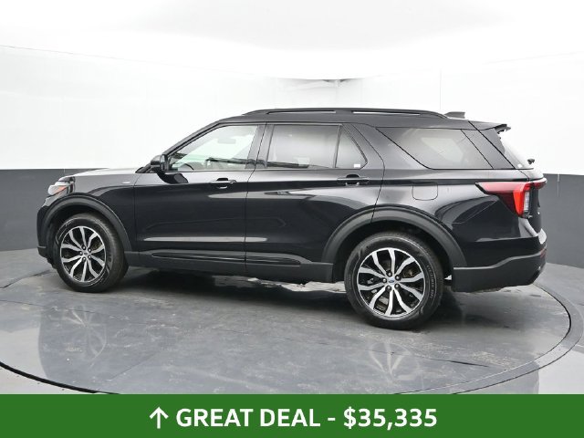 Used 2025 Ford Explorer ST-Line AWD/4WD image 10